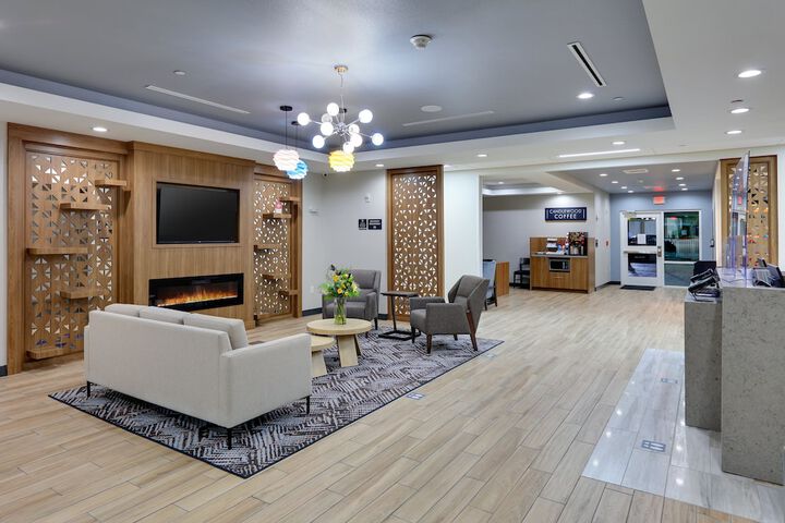 Candlewood Suites DFW West - Hurst by IHG