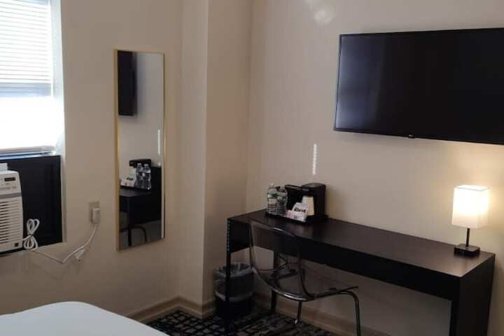 Room 53 of 55