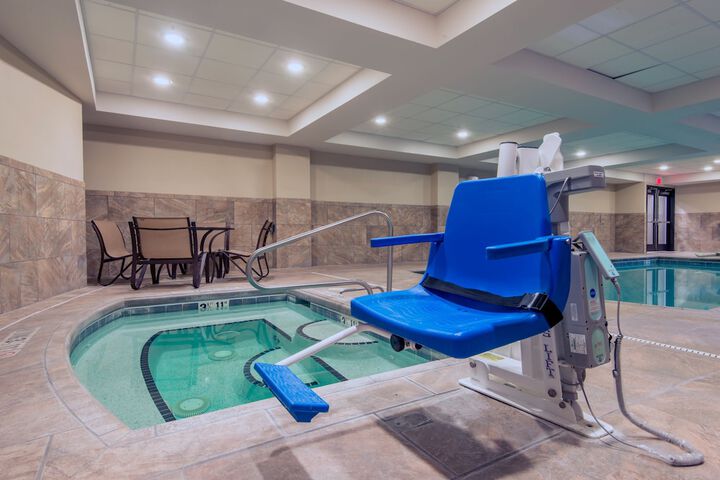 Pool 8 of 26