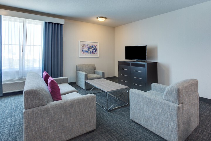 Room 42 of 60