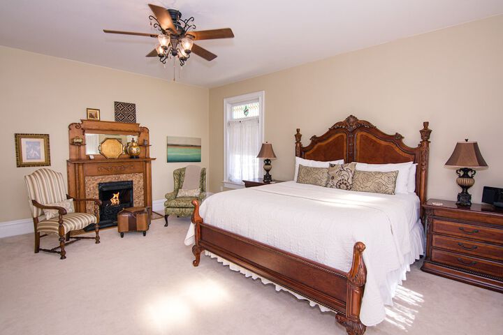 Room 20 of 46