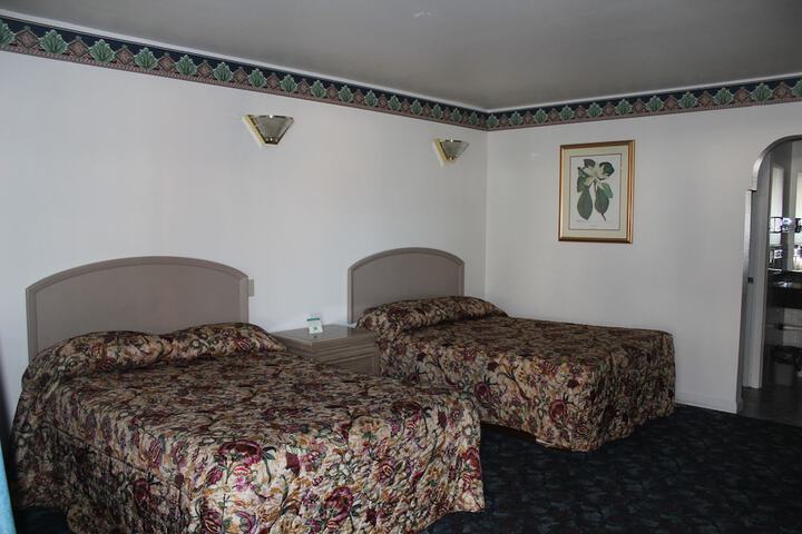 Room 7 of 39