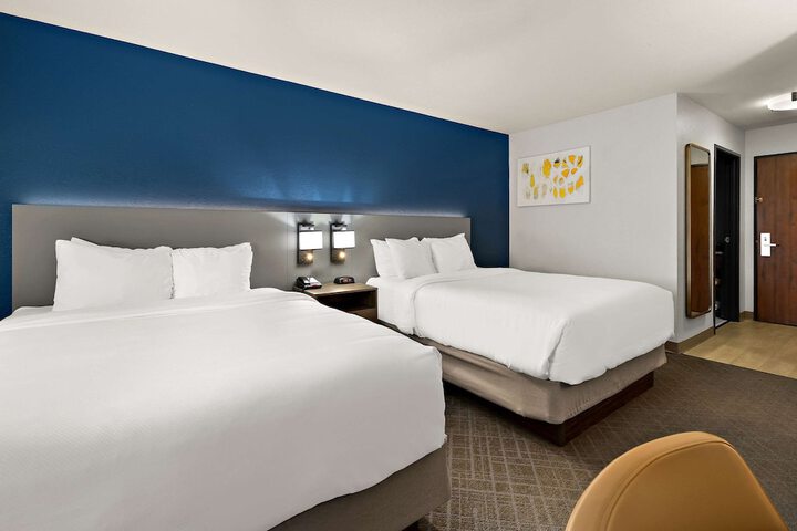 Room 29 of 40