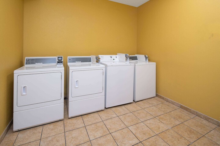 Room 16 of 26