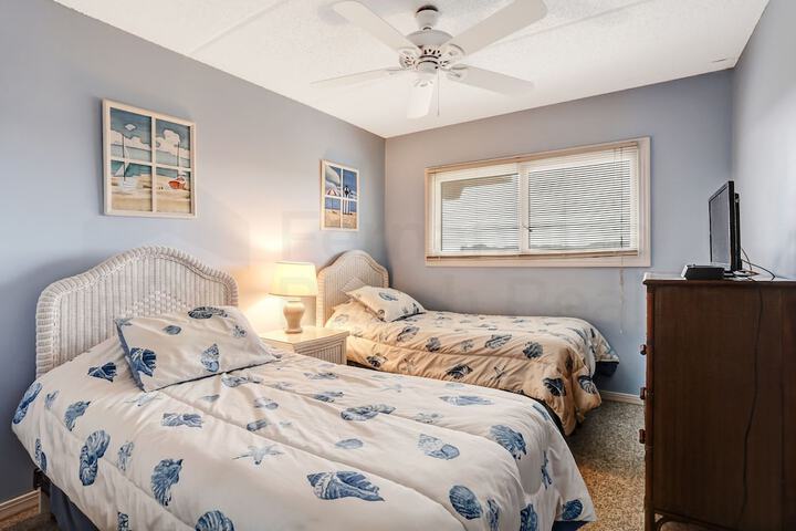 Room 15 of 23