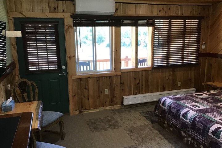 The Halfway House Motel