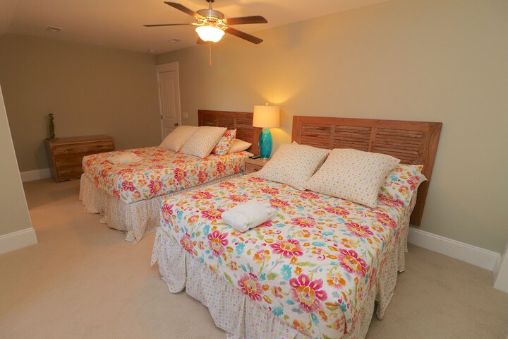 Beacon Villas at Corolla Light Resort by KEES Vacations