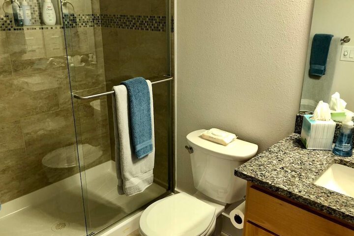 Seagate: Starboard coos Bay~premiere Property