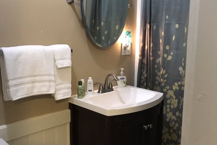 Mountain Meadows Inn