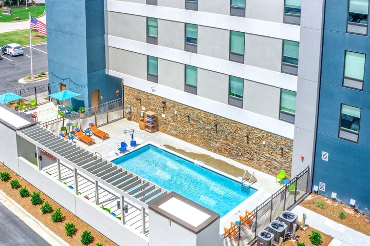 Pool 4 of 23