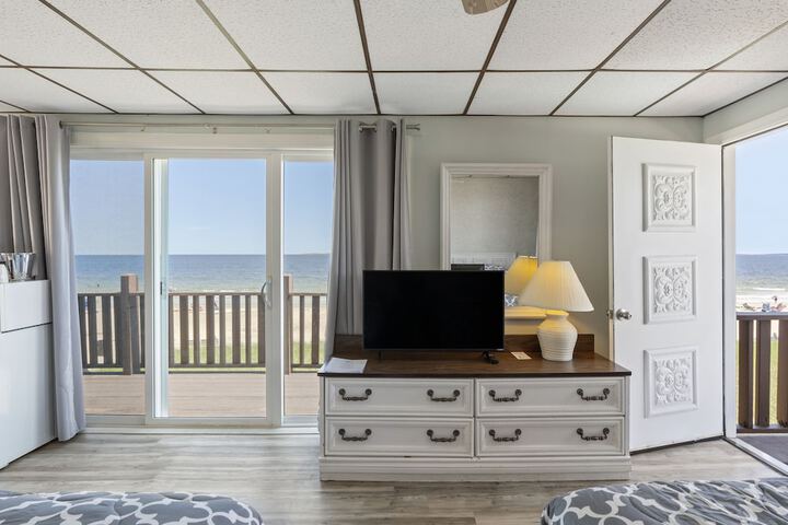 Room 19 of 27