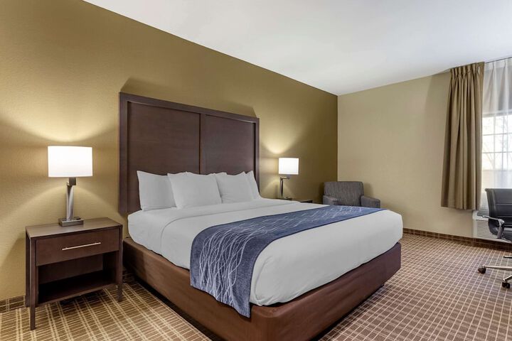 Room 20 of 28