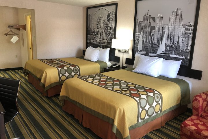 Super 8 by Wyndham Yreka