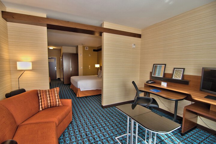Room 27 of 50