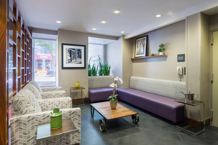 Hotel Interior 5 of 31