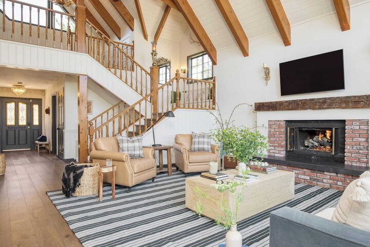 Pollock by Avantstay Stunning Views w / Movie Room Game Room & Large Balcony