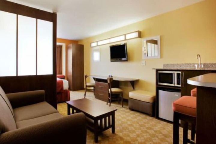 Microtel Inn and Suites by Wyndham Rawlins