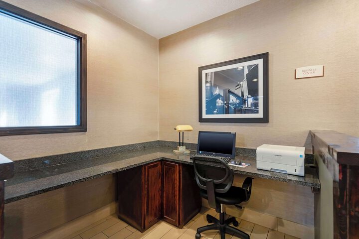 Business Center 27 of 27