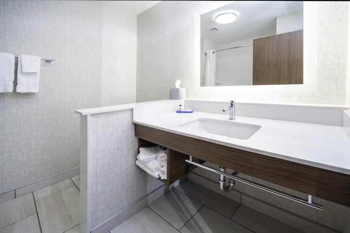 Holiday Inn Express & Suites Rock Hill by IHG