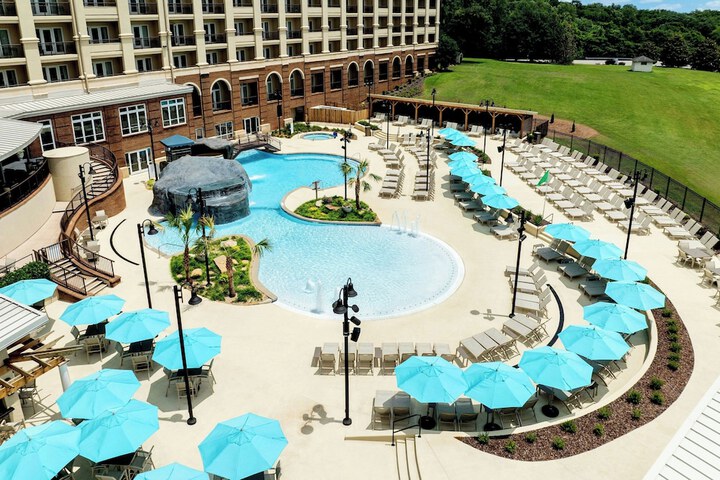 Renaissance Shoals Resort & Spa