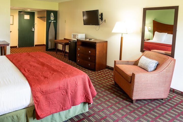 Room 34 of 41