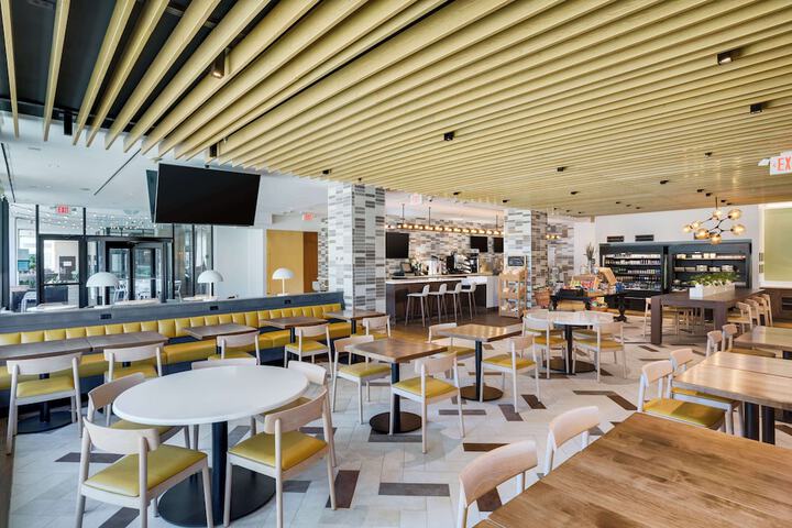 DoubleTree by Hilton Hartford Downtown