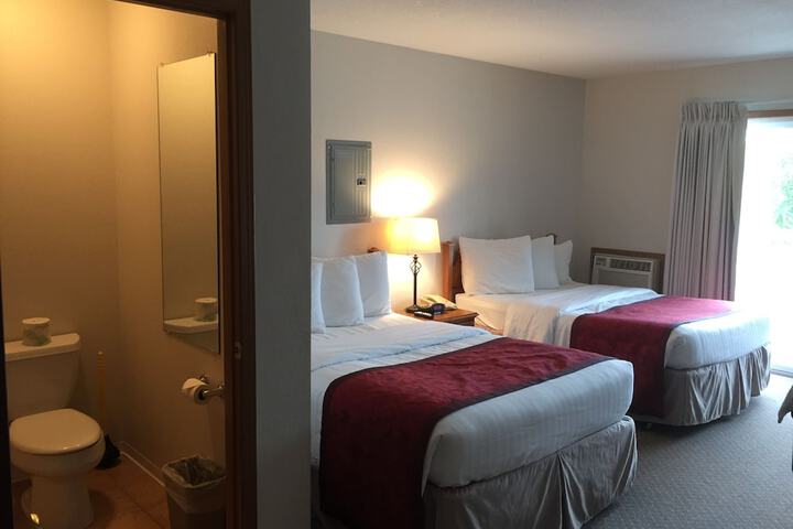 Naders Motel & Suites