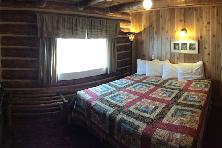 The Historic Madison Hotel Motel
