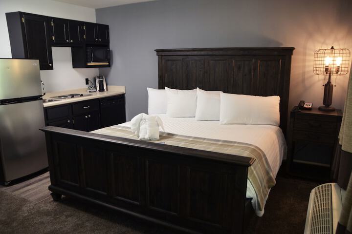 Room 12 of 66
