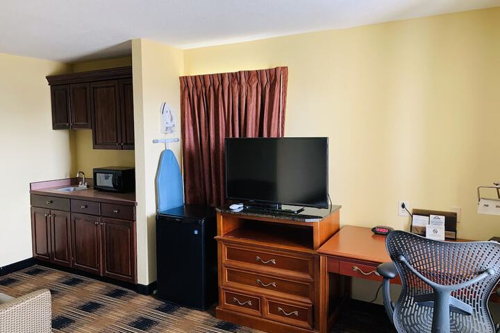 Room 29 of 35