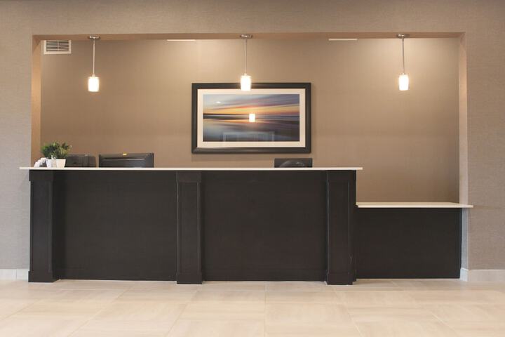 Hotel Interior 10 of 27