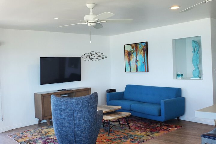 Room 120 of 151
