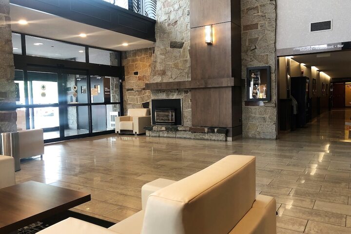 Hotel 2 of 53