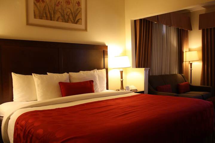 Room 17 of 42