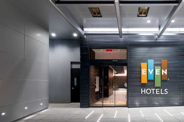 Hotel 8 of 66