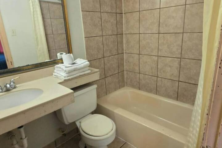 Lion Inn Albemarle by Hotel O Near US 52