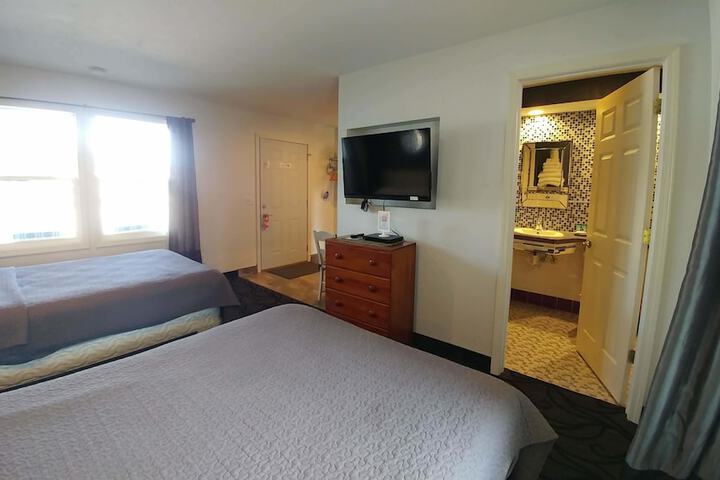 Room 34 of 45