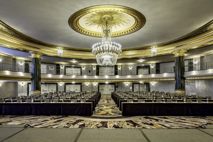 InterContinental Chicago Magnificent Mile by IHG