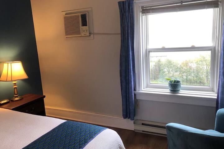 Room 95 of 135