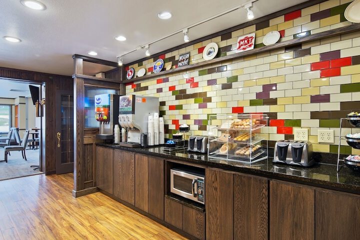 Black Hills Luxury Suites