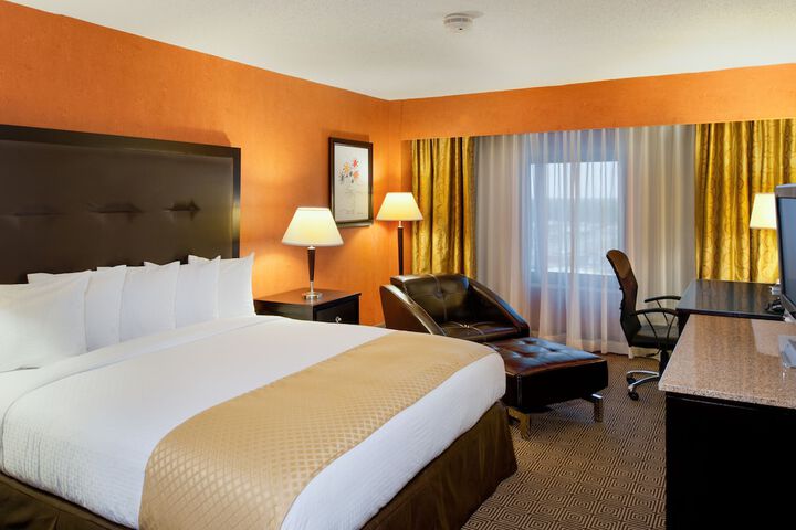 Room 15 of 38