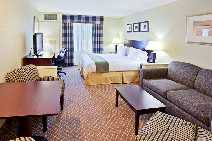 Room 15 of 43