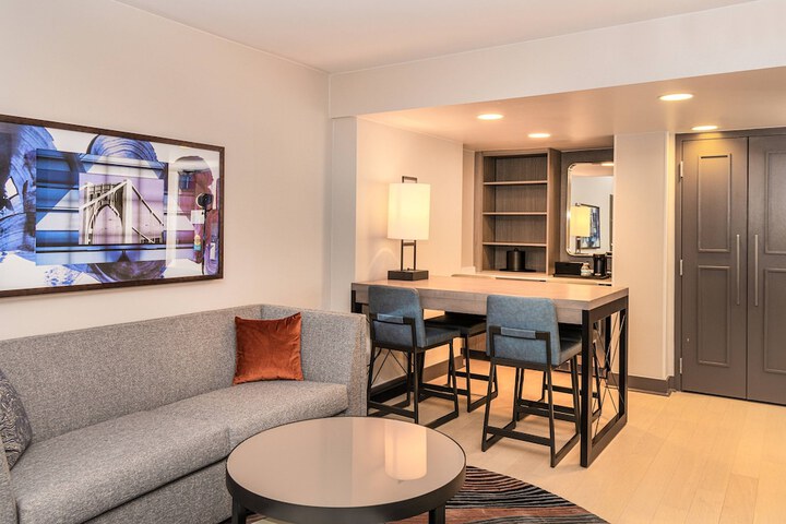 Pittsburgh Airport Marriott