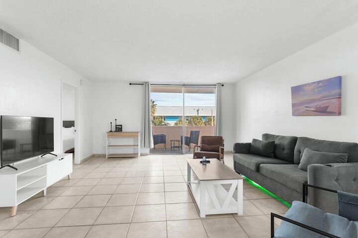 Bay Harbor Sunset Apt 3A