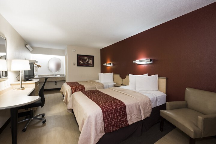 Room 12 of 26