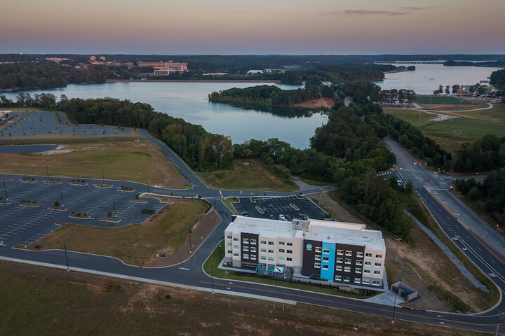 Tru by Hilton Seneca Clemson