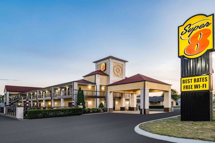Hotel 4 of 37