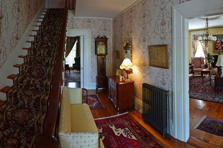 Hotel 4 of 37