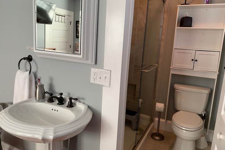 Room 10 of 47