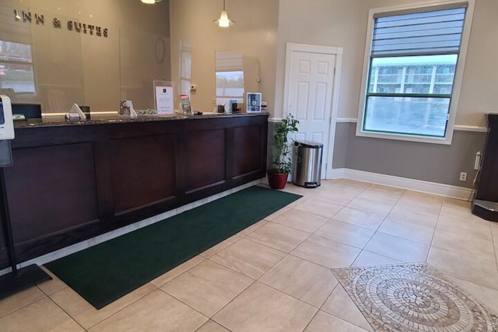 Riviera Inn and Suites 1000 Islands